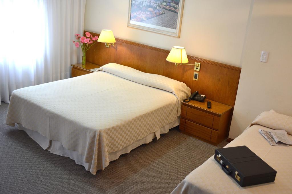 Hotel 로자리오 객실 사진
