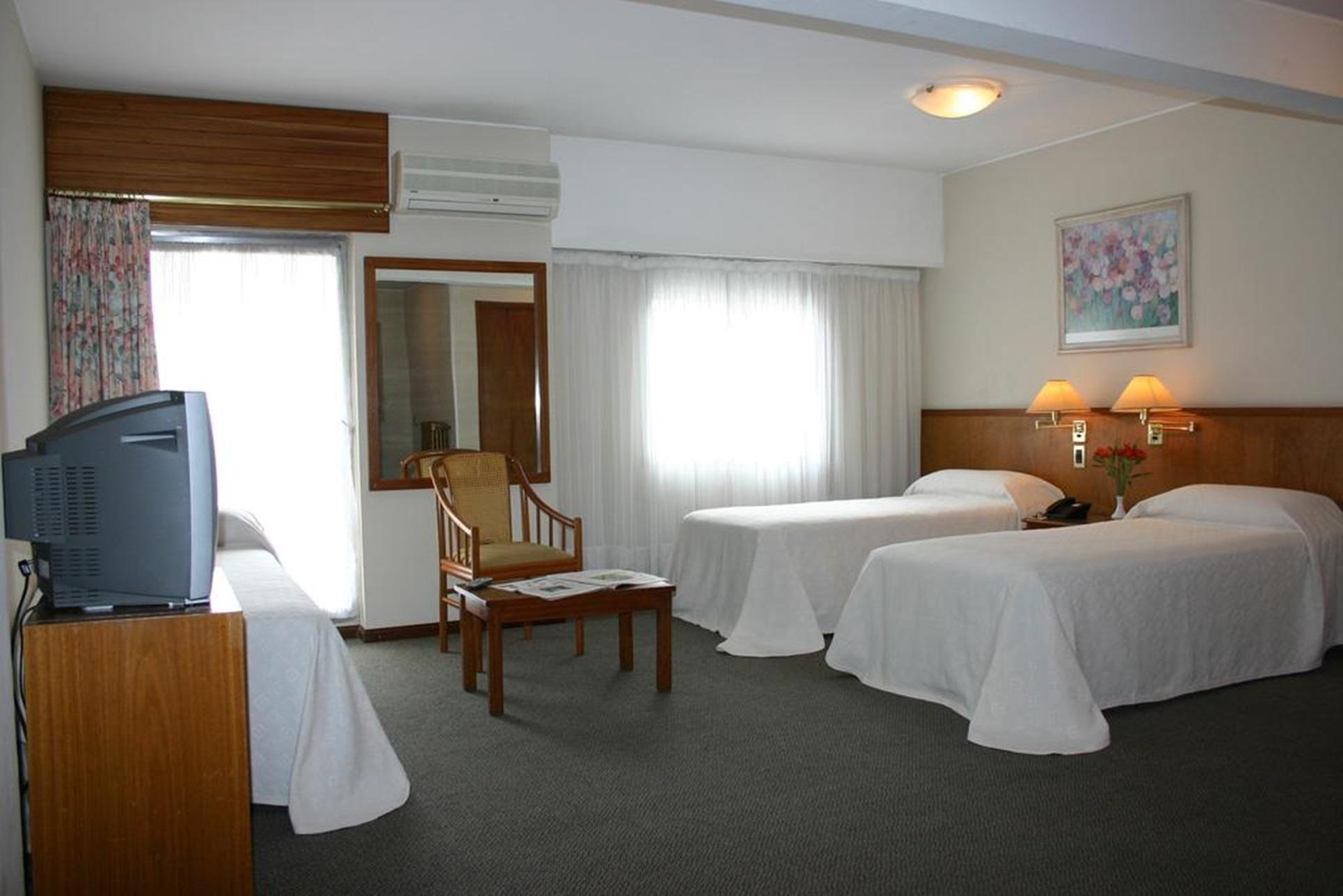 Hotel 로자리오 외부 사진